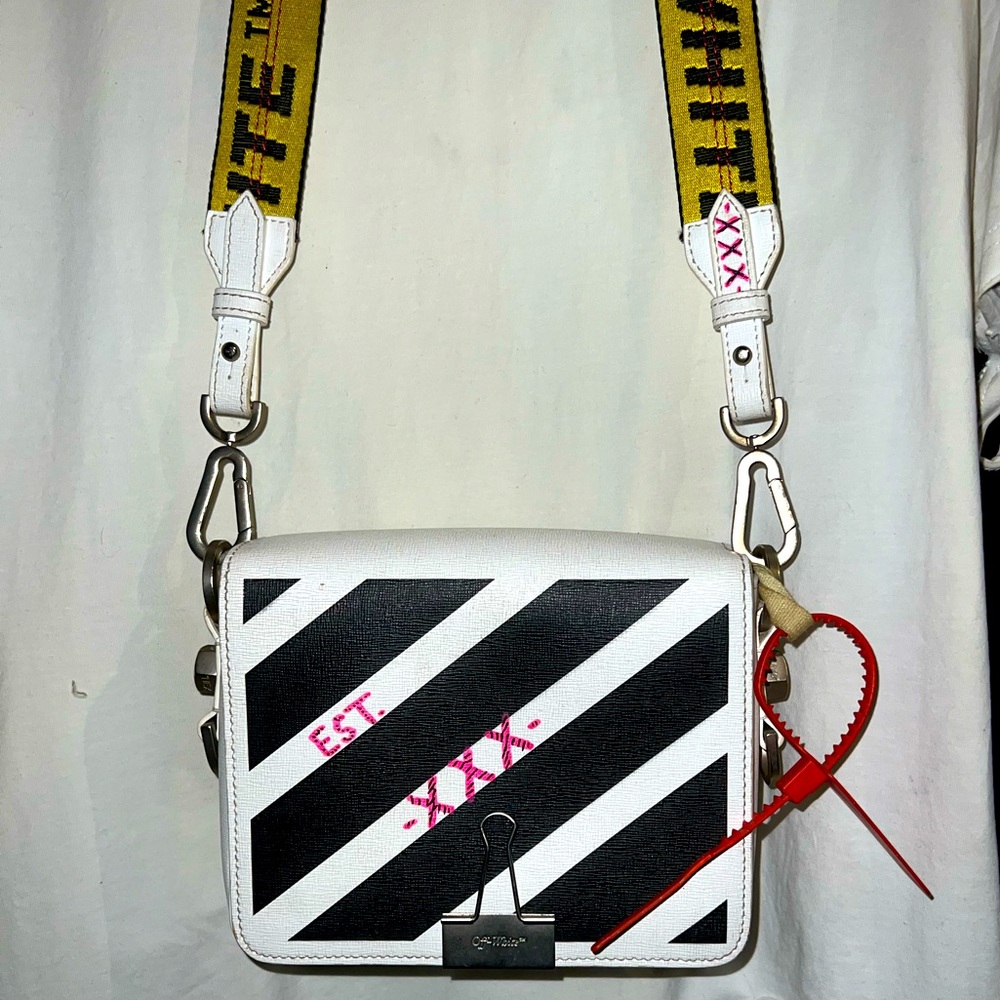 Off white small clip bag